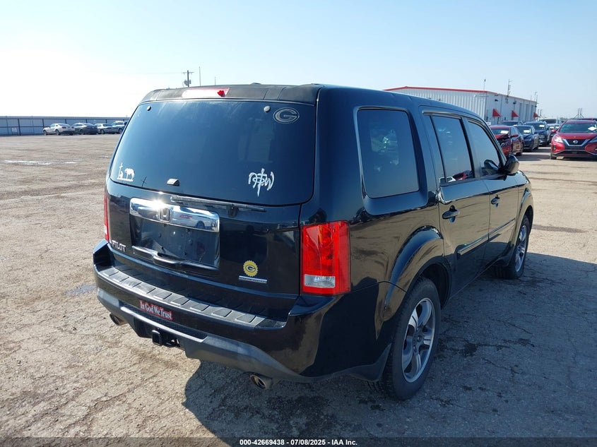 2015 HONDA PILOT SE - 5FNYF3H30FB024424