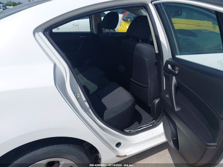 2013 Mazda Mazda3 I Sport VIN: JM1BL1U75D1768232 Lot: 42669581