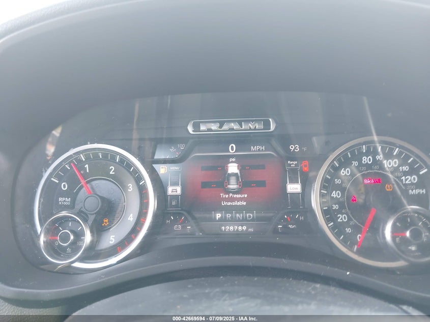 2019 RAM 2500 BIG HORN  4X4 6'4 BOX - 3C6UR5DL0KG590912