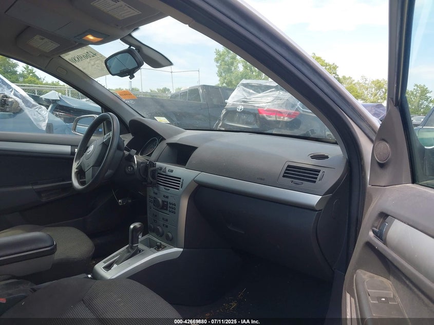 W08AT671785074861 2008 SATURN ASTRA photo no. 5