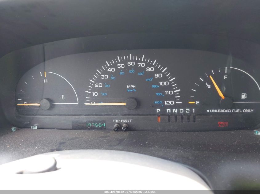 2000 Dodge Caravan VIN: 2B4FP25B5YR894510 Lot: 42670632