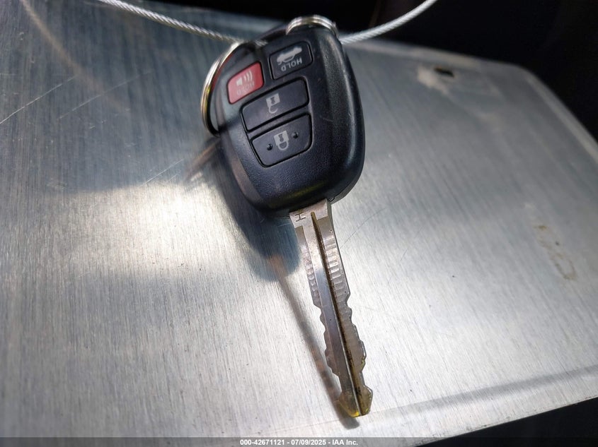 2018 TOYOTA COROLLA SE - 5YFBURHE3JP818329