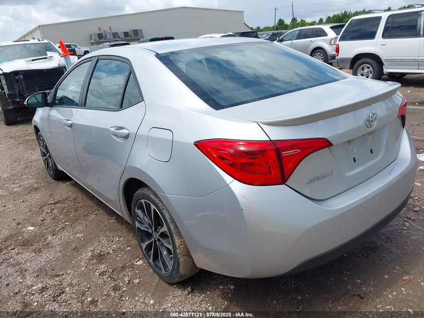 2018 TOYOTA COROLLA SE - 5YFBURHE3JP818329