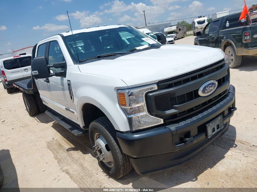 2022 Ford F-350 Chassis - 1FD8W3HT8NEG27293
