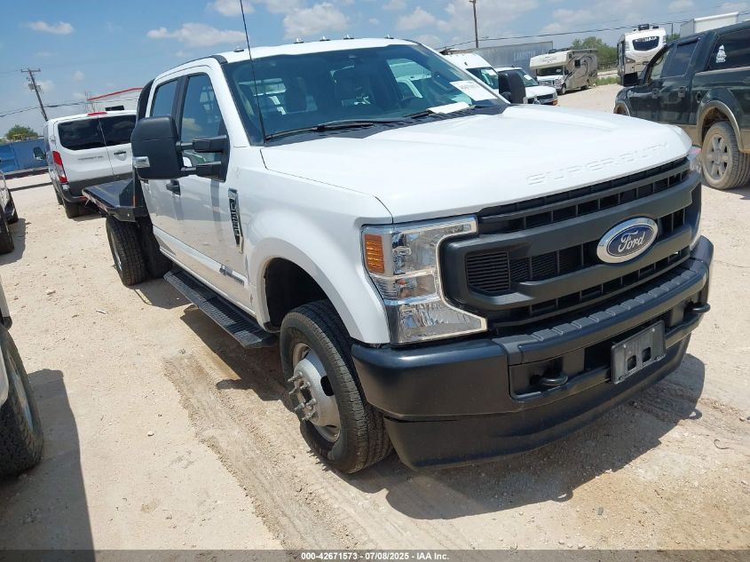 2022 Ford F-350 Chassis - 1FD8W3HT8NEG27293