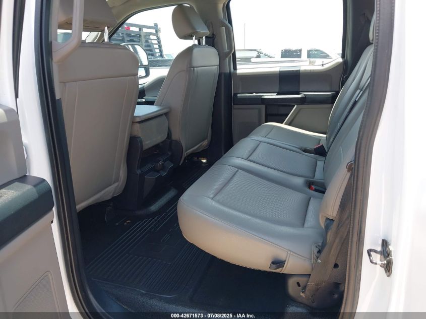 2022 Ford F-350 Chassis - 1FD8W3HT8NEG27293