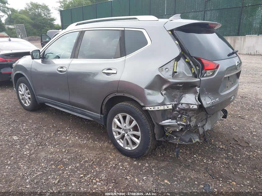 2017 NISSAN ROGUE SV - KNMAT2MV2HP581419
