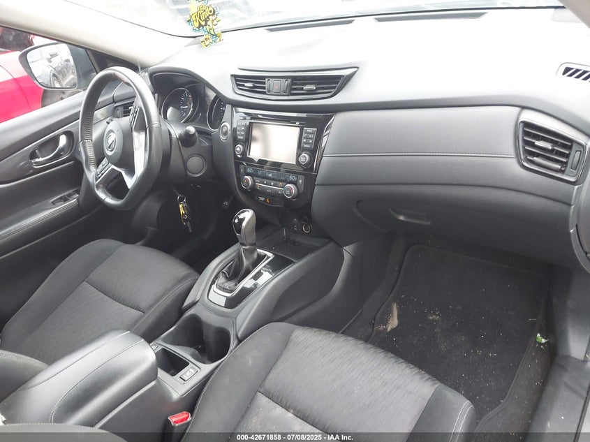 2017 NISSAN ROGUE SV - KNMAT2MV2HP581419