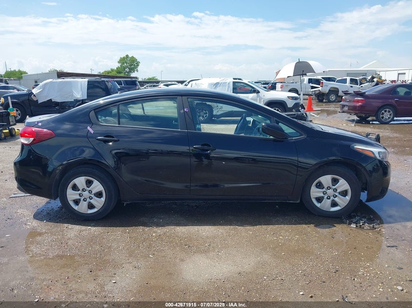 2018 KIA FORTE LX - 3KPFK4A76JE220968