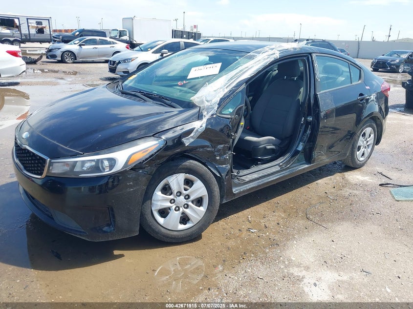 2018 KIA FORTE LX - 3KPFK4A76JE220968