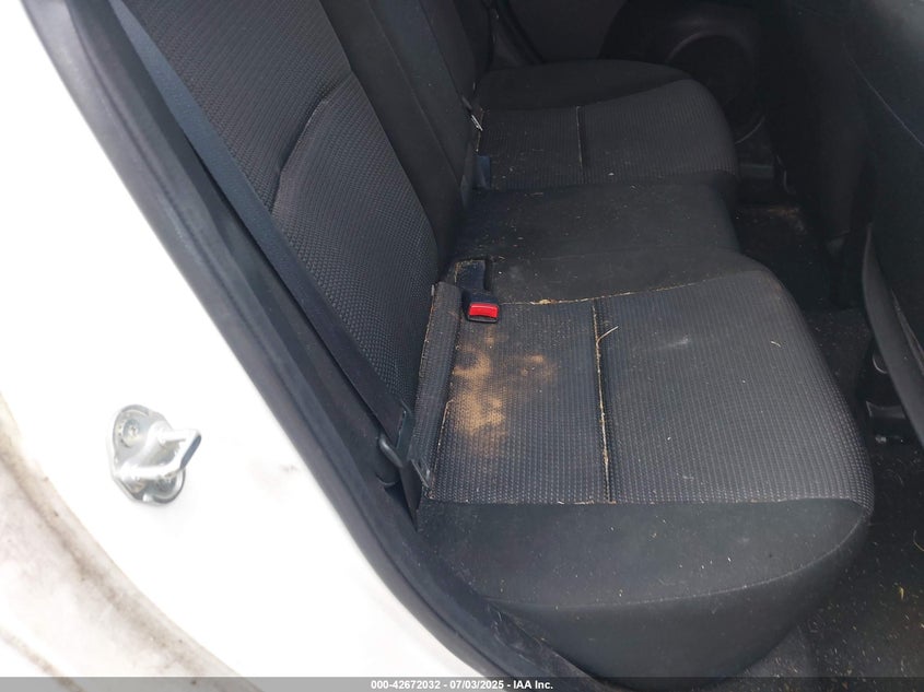2013 MAZDA MAZDA3 VIN: JM1BL1L7XD1712305