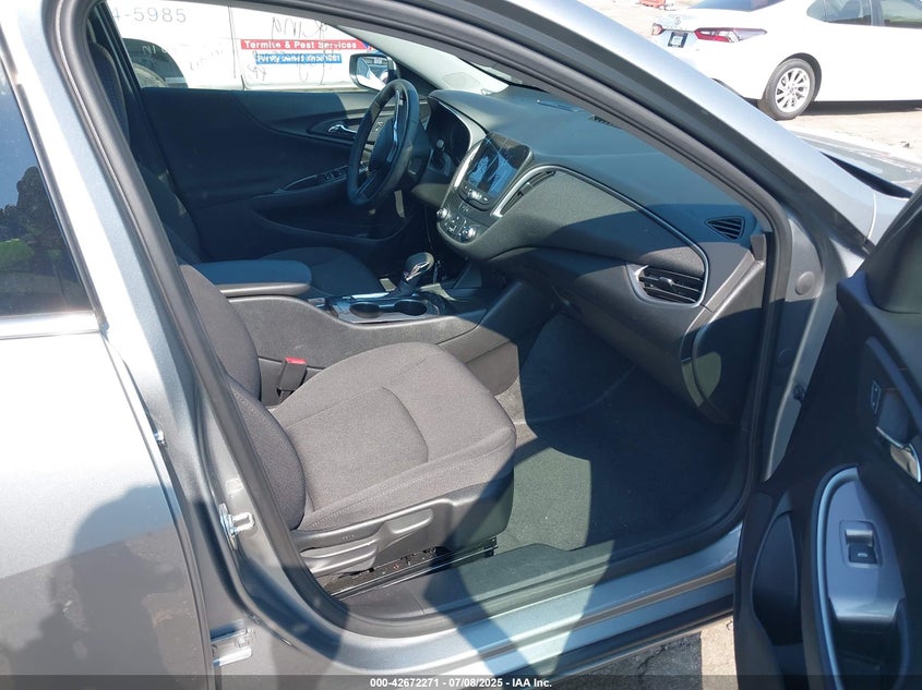 2025 CHEVROLET MALIBU FWD RS - 1G1ZG5ST4SF135949