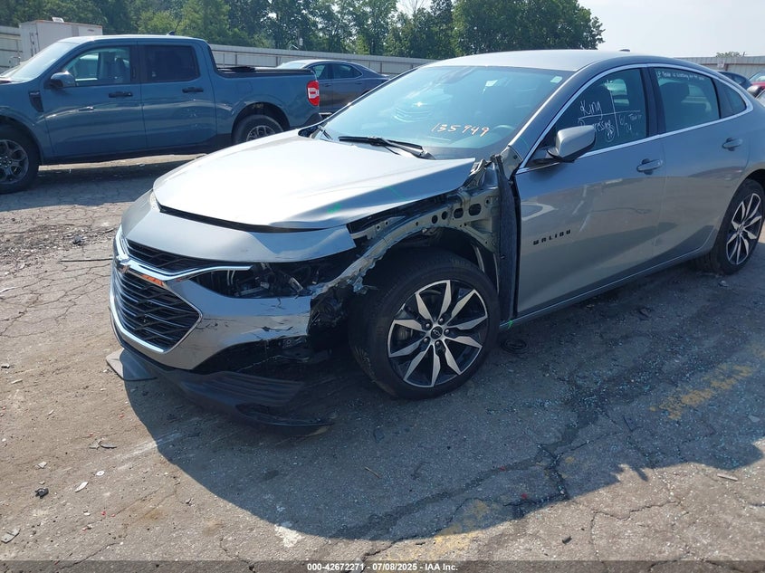 2025 CHEVROLET MALIBU FWD RS - 1G1ZG5ST4SF135949