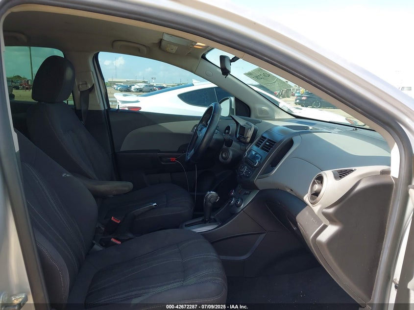 2014 CHEVROLET SONIC VIN: 1G1JC5SH9E4162794