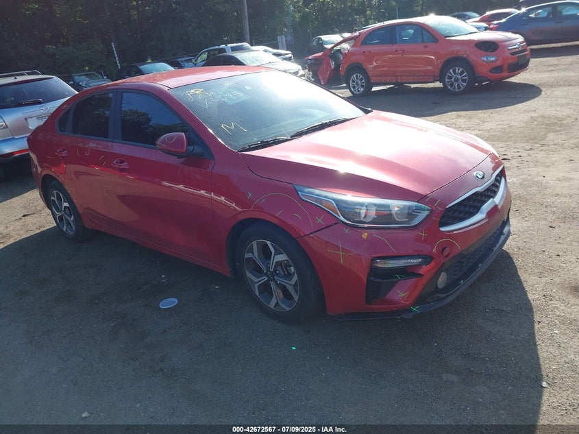 3KPF24AD9ME284285 2021 Kia Forte Lxs auction photo 1