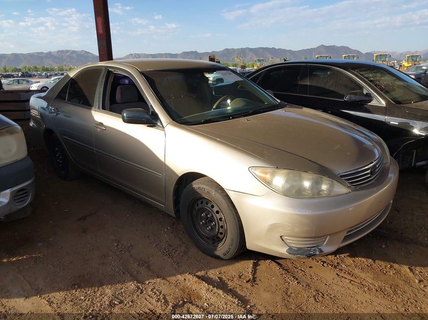 4T1BE30K45U005954 2005 Toyota Camry Le auction photo 1