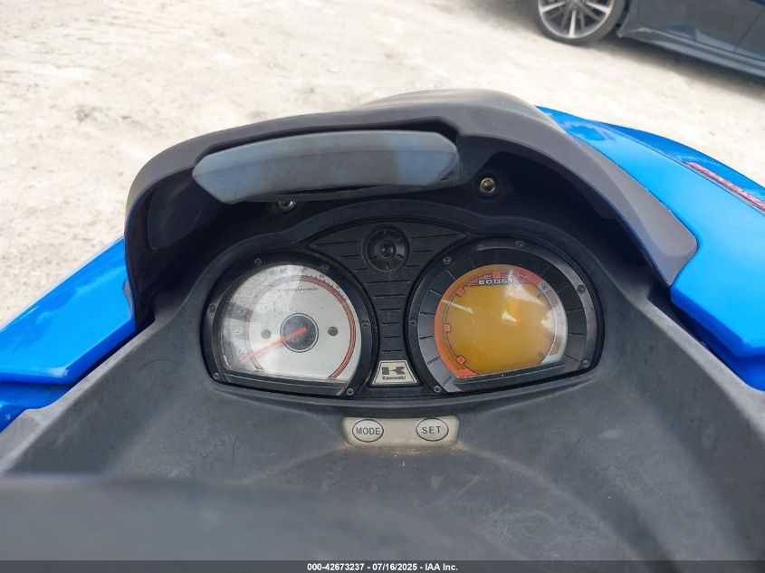 2008 Kawasaki Jet Ski Stx VIN: KAW40595J708 Lot: 42673237