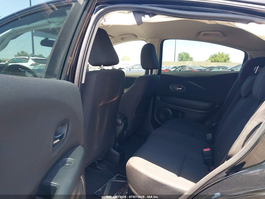 2017 HONDA HR-V LX - 3CZRU5H36HG701117