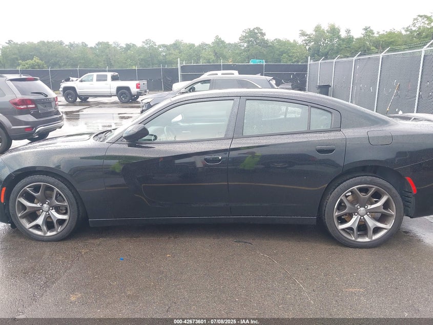 2015 DODGE CHARGER SXT - 2C3CDXHGXFH845104