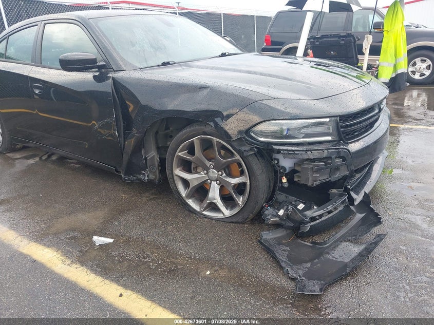 2015 DODGE CHARGER SXT - 2C3CDXHGXFH845104