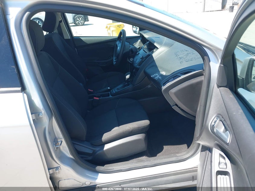 2017 FORD FOCUS SE - 1FADP3F2XHL308915
