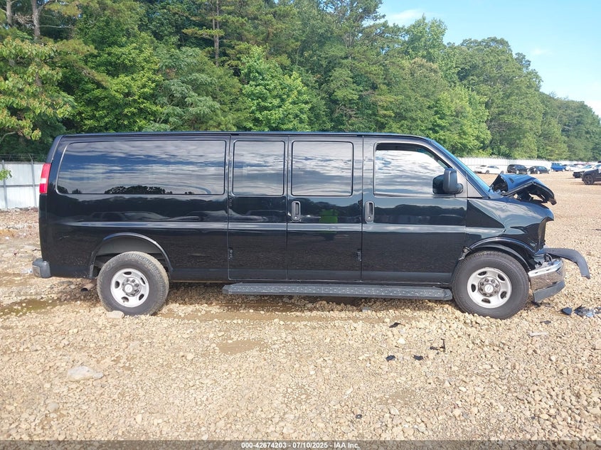 2017 CHEVROLET EXPRESS 3500 LT - 1GAZGPFG0H1281294