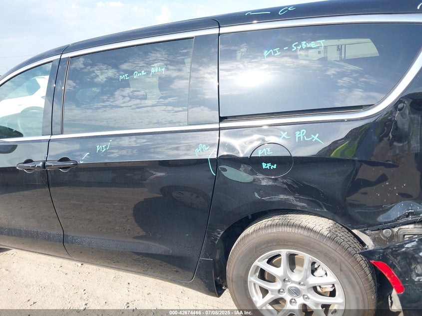 2025 CHRYSLER PACIFICA SELECT - 2C4RC1BG0SR506483