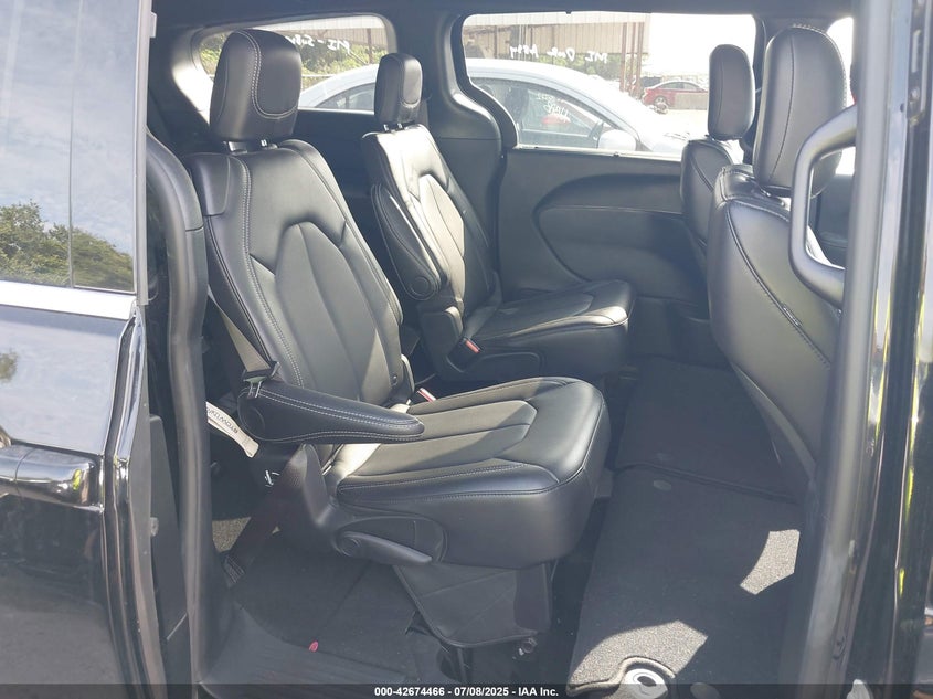 2025 CHRYSLER PACIFICA SELECT - 2C4RC1BG0SR506483