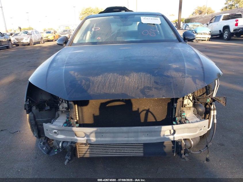 2017 AUDI A4 2.0T PREMIUM - WAUGNAF42HN011030