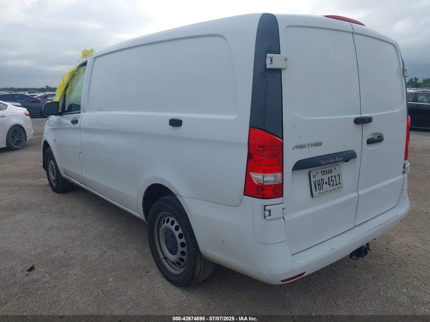 Vin: w1yv0bey8n3956800, lot: 43167806, mercedes-benz metris 20223