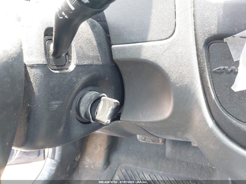 2007 FORD ESCAPE VIN: 1FMYU92Z87KA12026