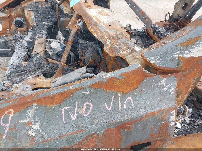 2026 Tesla Model Y Long Range Dual Motor All-Wheel Drive/Long Range Launch Series VIN: 7SAYGDEE1TA394561 Lot: 42674769