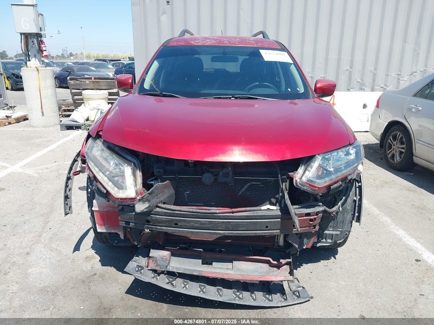 2016 NISSAN ROGUE S - KNMAT2MT8GP605669