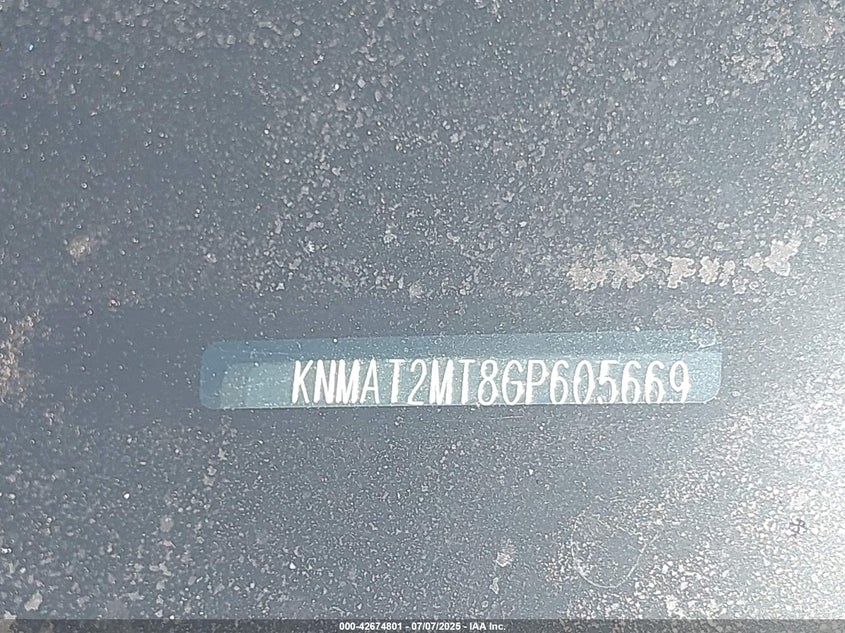 2016 NISSAN ROGUE S - KNMAT2MT8GP605669