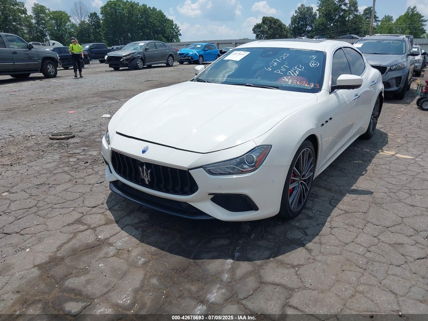 Vin: zam57xsa4m1368693, lot: 43168804, maserati ghibli 20212