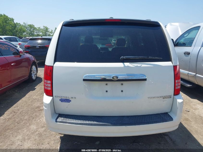 2010 Chrysler Town & Country Touring VIN: 2A4RR5D10AR369553 Lot: 42675899
