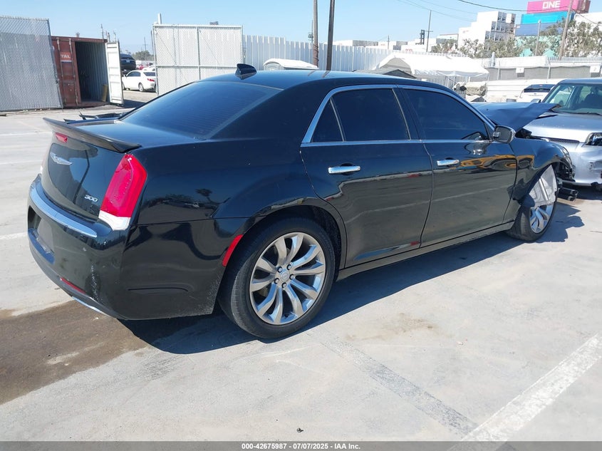 VIN 2C3CCAEGXJH194232 2018 CHRYSLER 300 LIMITED