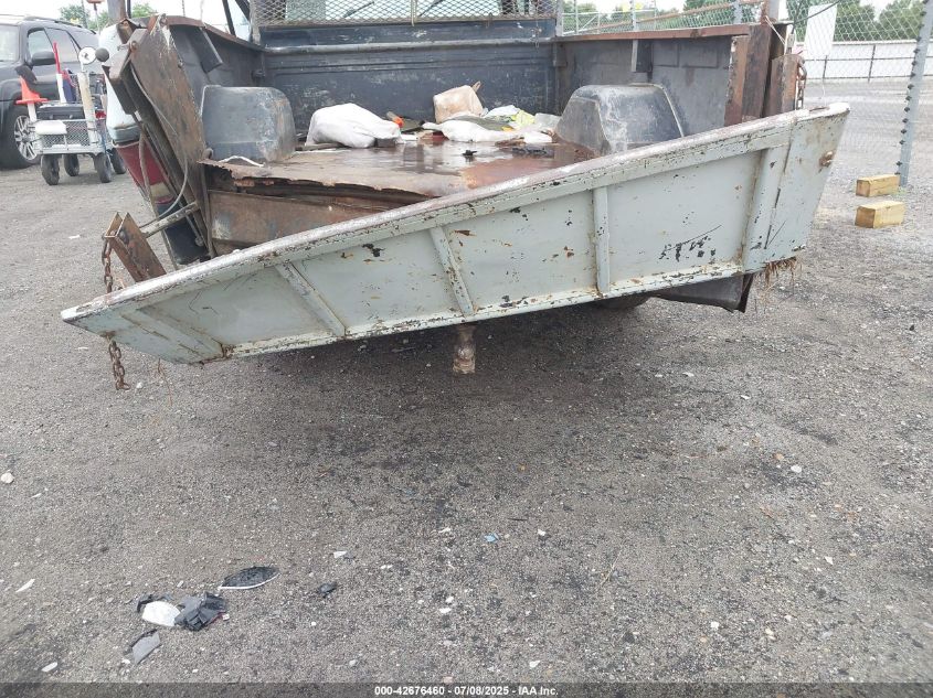 1986 GMC C2500 VIN: 1GTGC24M1GS502965 Lot: 42676460