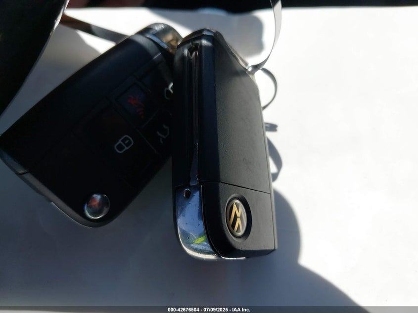 2015 VOLKSWAGEN GOLF SPORTWAGEN TDI S 4-DOOR - 3VWCA7AU4FM512089