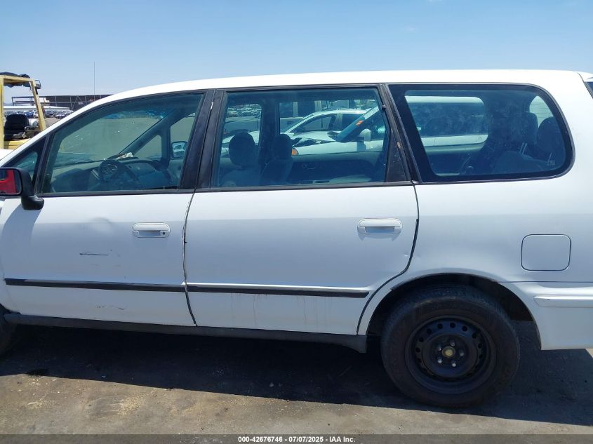 1998 Honda Odyssey Ex/Lx VIN: JHMRA3846WC003942 Lot: 42676746