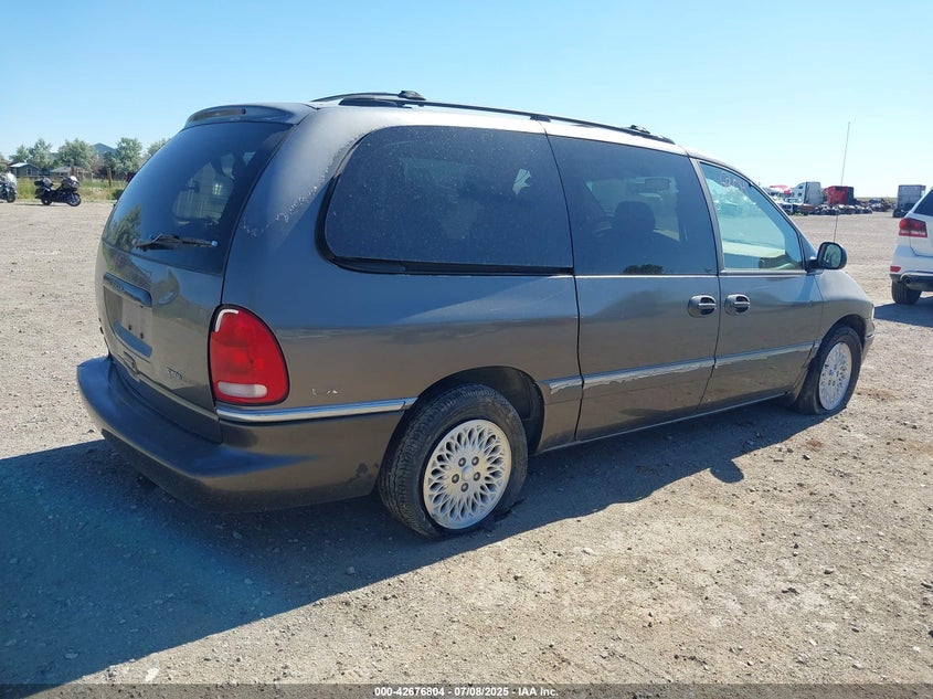 1C4GT54L3VB427790 1997 CHRYSLER TOWN & COUNTRY photo no. 4