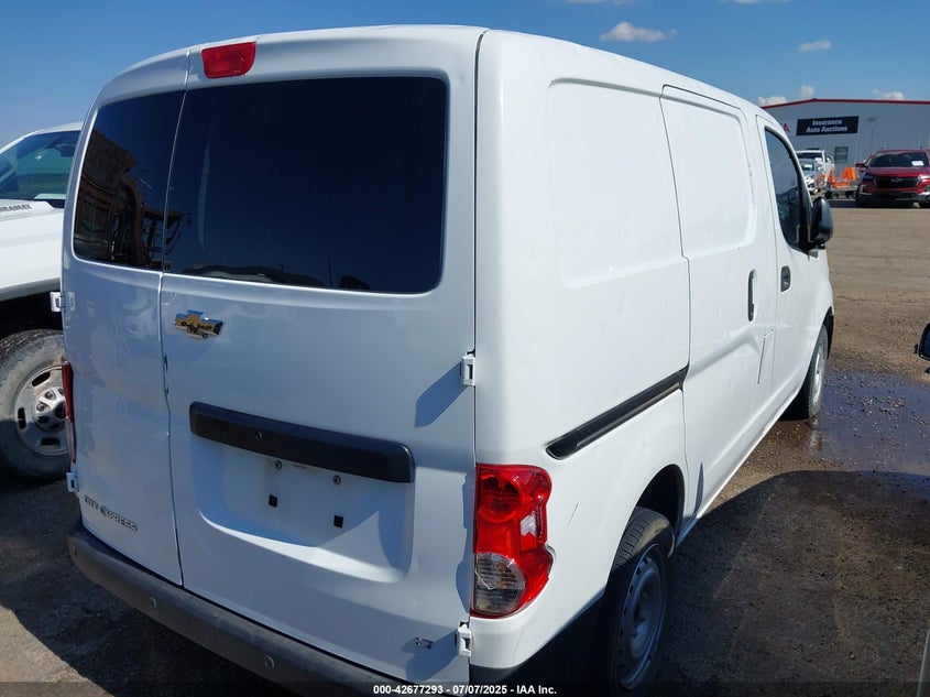 2015 CHEVROLET CITY EXPRESS auction photo 4