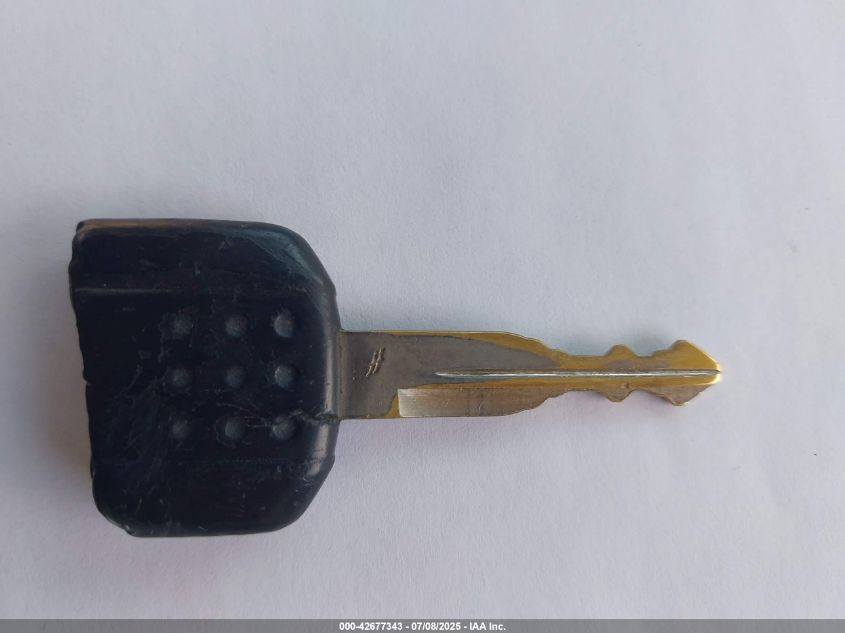 2004 Mercury Grand Marquis Gs VIN: 2MEFM74W84X679740 Lot: 42677343