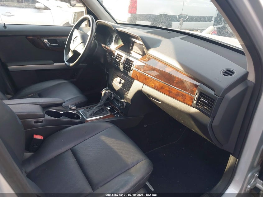 2011 MERCEDES-BENZ GLK VIN: WDCGG8HB9BF634299