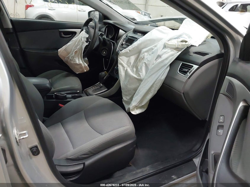 2013 HYUNDAI ELANTRA GLS - 5NPDH4AE6DH261959