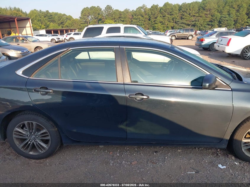 2017 TOYOTA CAMRY SE - 4T1BF1FK4HU306558