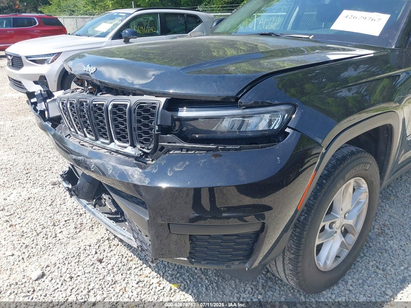 2021 JEEP GRAND CHEROKEE L LAREDO 4X4 - 1C4RJKAG1M8153330