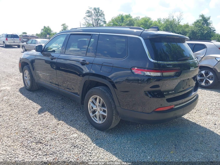 2021 JEEP GRAND CHEROKEE L LAREDO 4X4 - 1C4RJKAG1M8153330