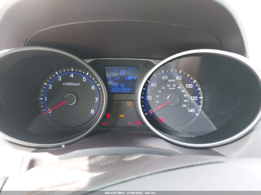 2015 HYUNDAI TUCSON VIN: KM8JU3AG7FU027148