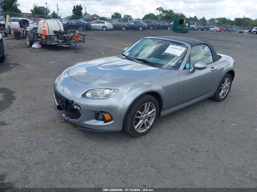Vin: jm1nc2jf0d0232082, lot: 43173514, mazda mx-5 miata sport 20132